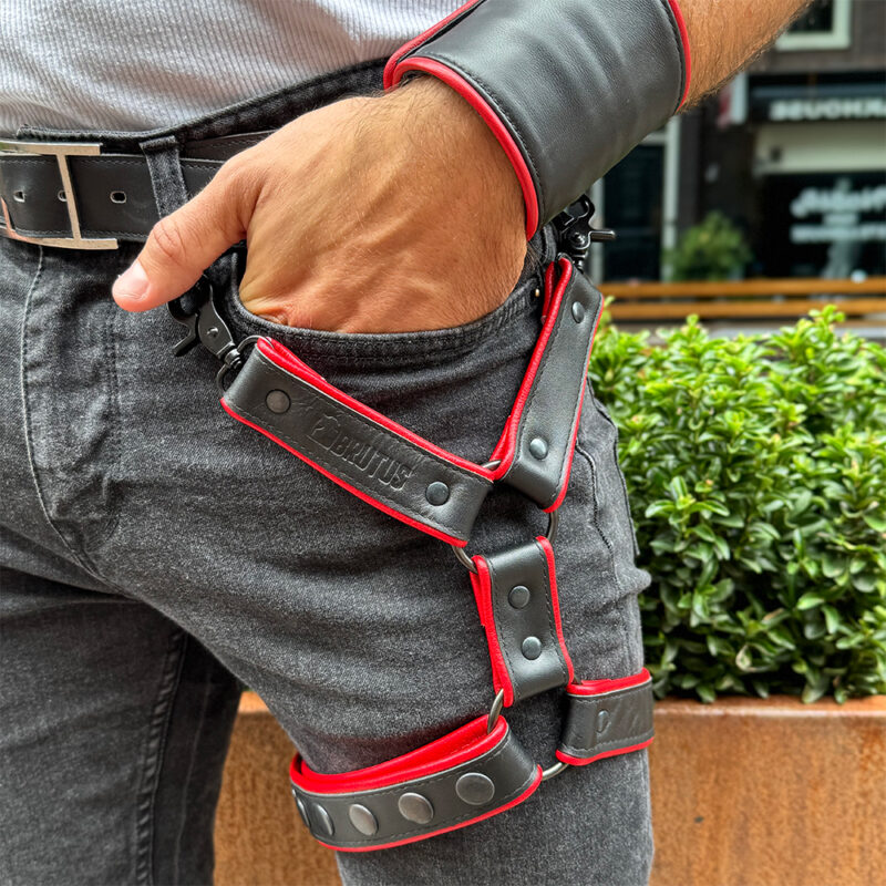 BRUTUS Leather Leg Harness Black-Red - Afbeelding 9